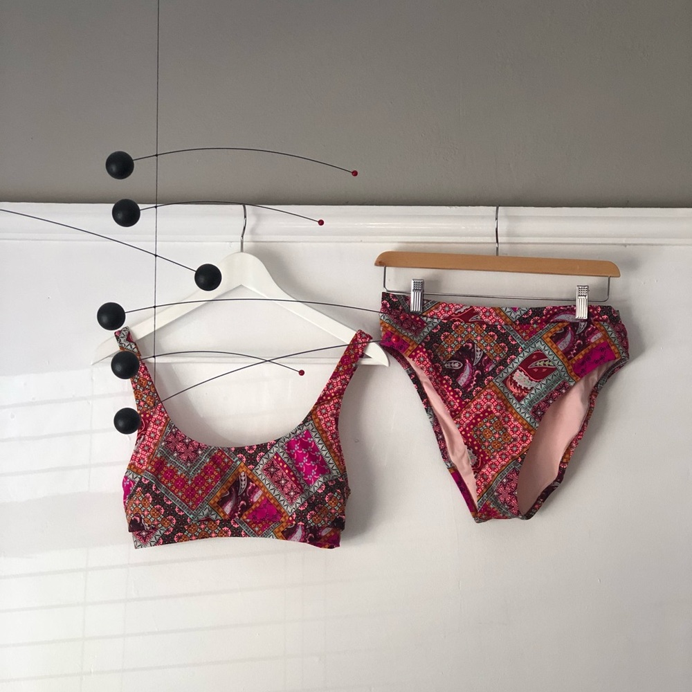 Very fashionable High Leg Bikini